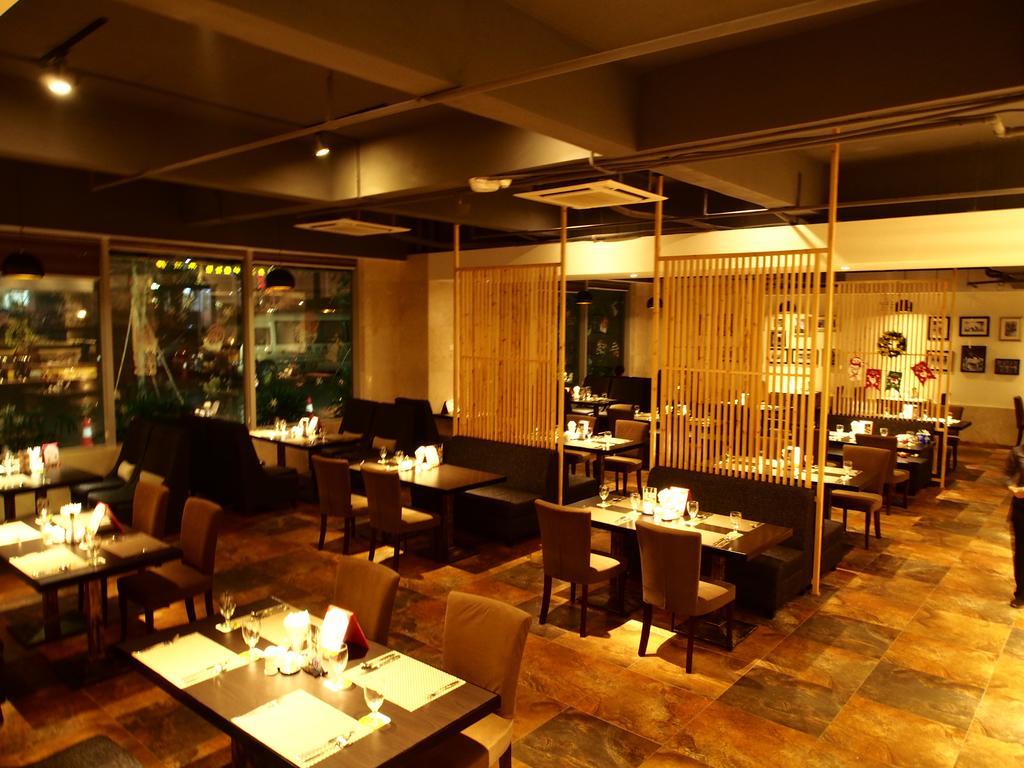 Phoenix Hill Hotel Dongguan - Golf Course Shop Exterior photo